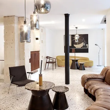 Hotel New Le Voltaire Parigi