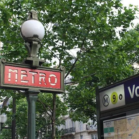 New Le Voltaire 4* Parigi