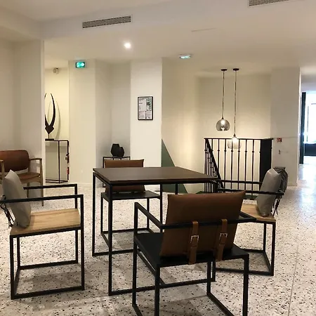 New Le Voltaire 4* Parigi