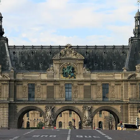 Hotel New Le Voltaire Parigi