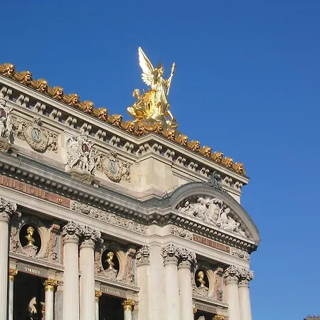 New Le Voltaire Parigi