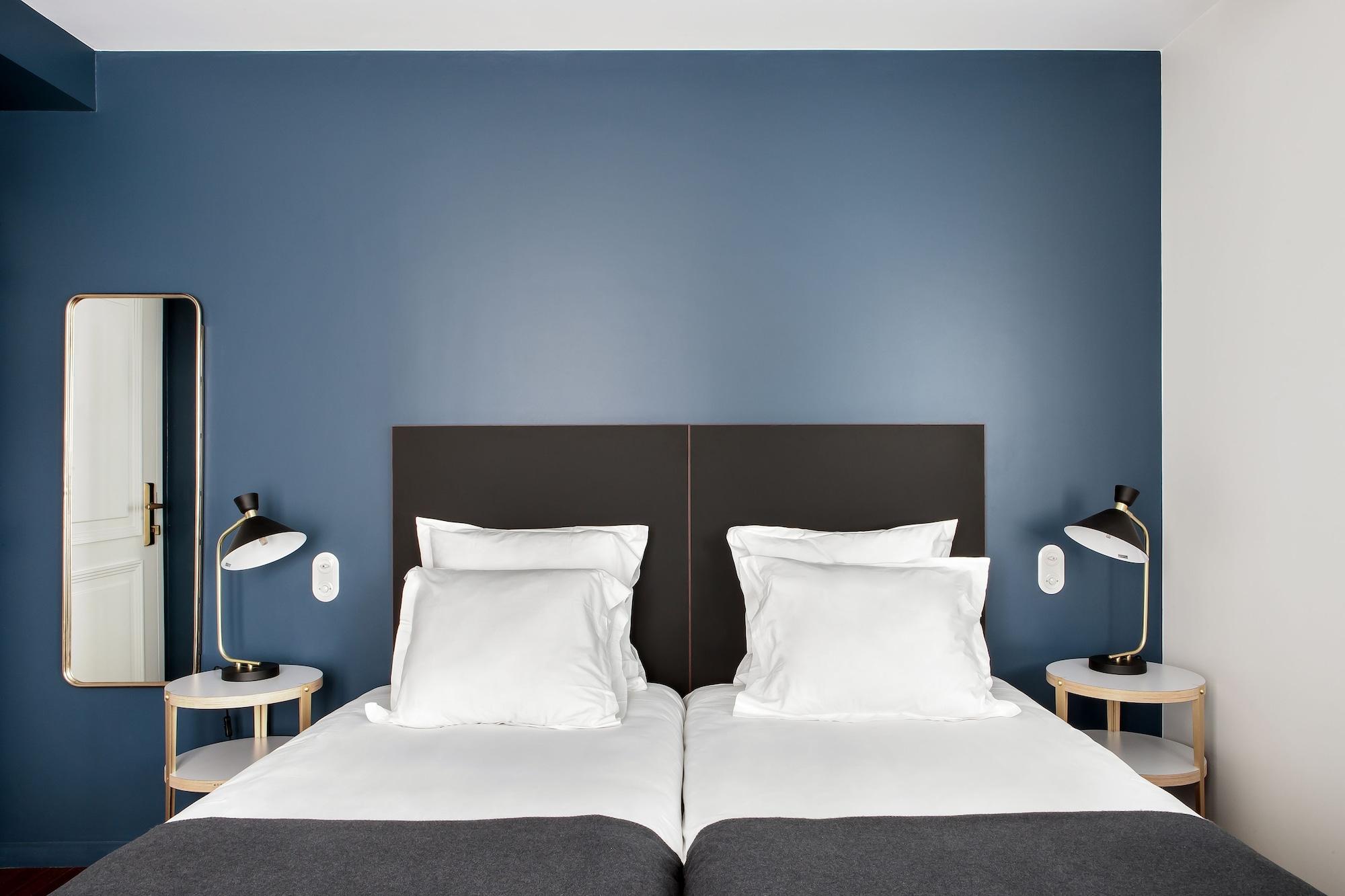 Hotel Newhotel Le Voltaire 4*