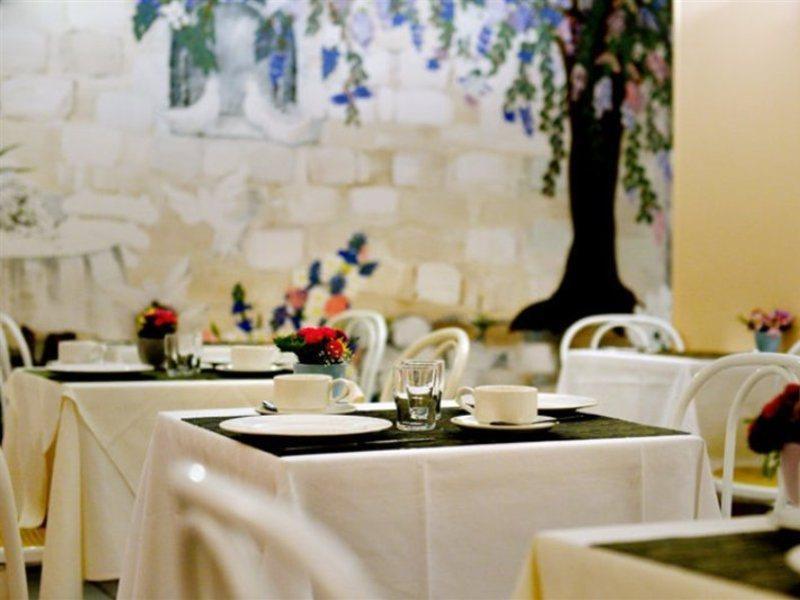 Newhotel Le Voltaire