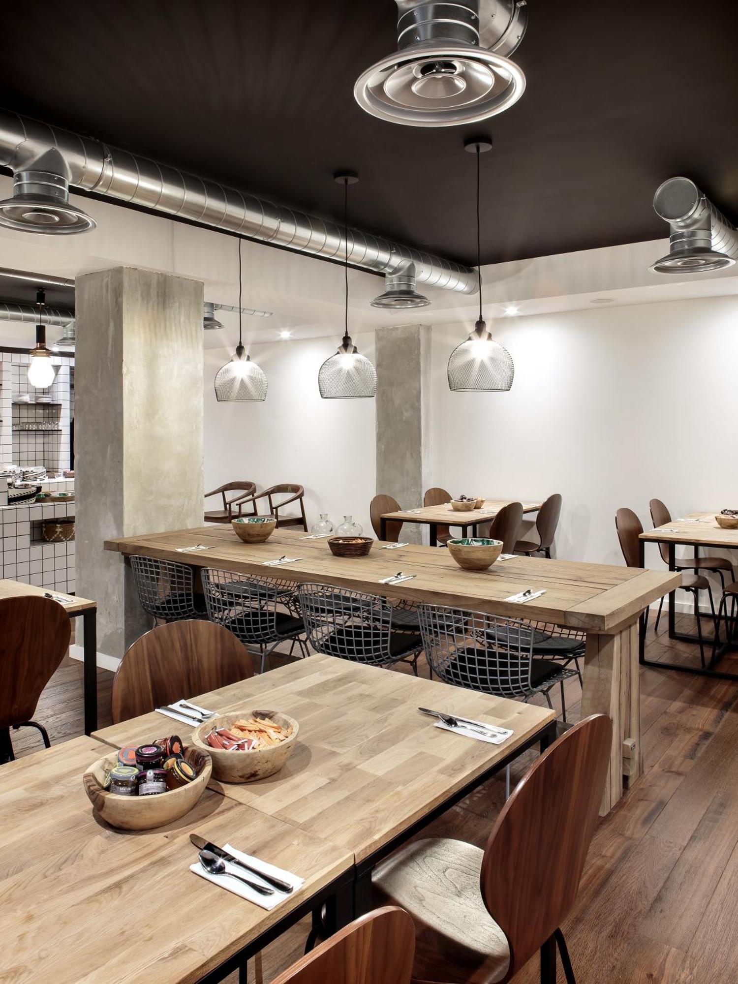 New Le Voltaire Hotel