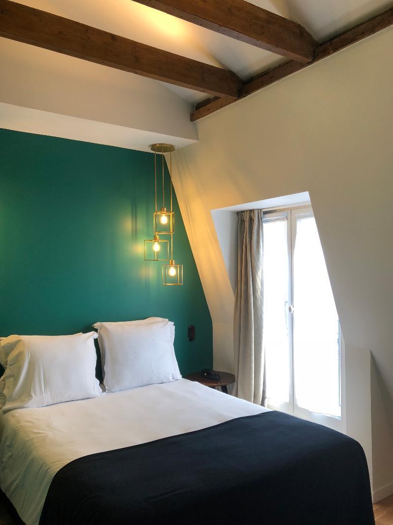 Newhotel Le Voltaire 4* Parigi