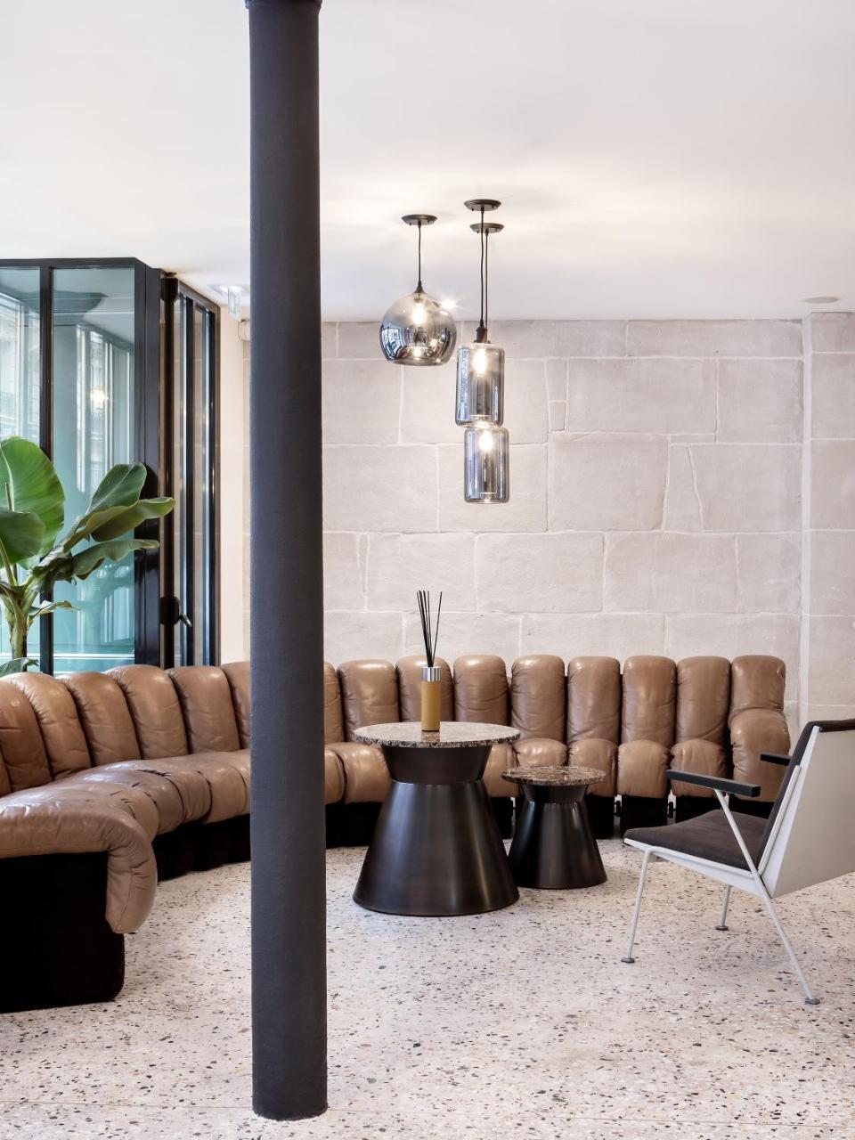 Newhotel Le Voltaire Parigi